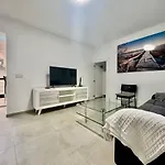 Cyv - Modern Choice For Couples In Good Location * Fuengirola