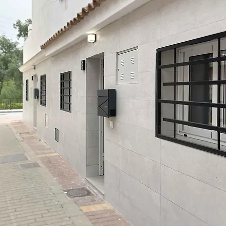 Modern Choice For Couples In Good Location