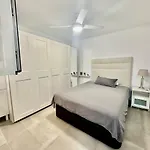 Апартаменты Cyv - Modern Choice For Couples In Good Location Фуэнхирола