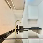 Cyv - Modern Choice For Couples In Good Location