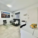 Апартаменты Cyv - Modern Choice For Couples In Good Location