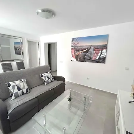 Modern Choice For Couples In Good Location Apartment