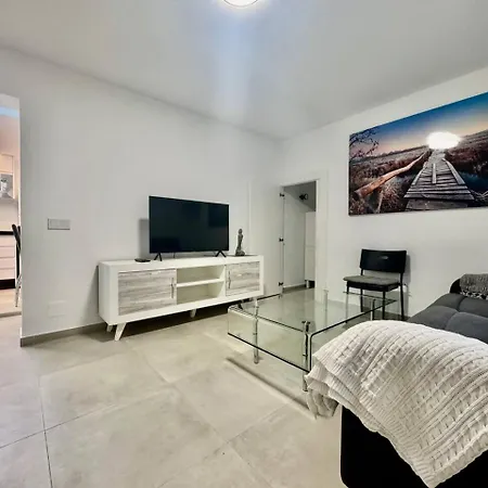 Cyv - Modern Choice For Couples In Good Location * Fuengirola
