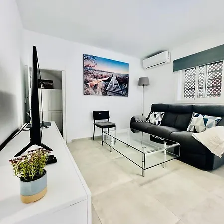 Cyv - Modern Choice For Couples In Good Location * Fuengirola