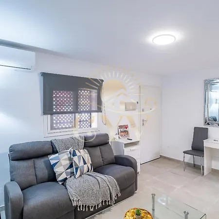 Cyv - Modern Choice For Couples In Good Location Apartamento *