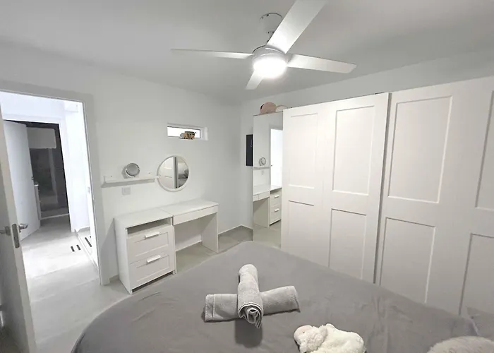 Modern Choice For Couples In Good Location * Fuengirola