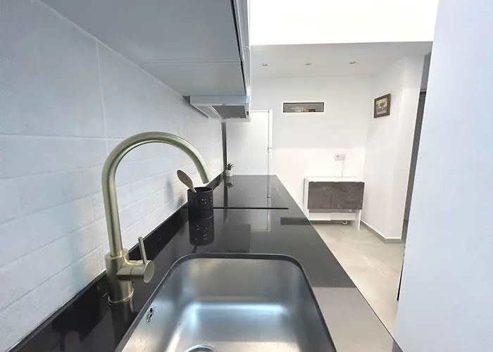 Modern Choice For Couples In Good Location Fuengirola